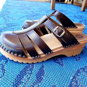 Troentorp Clogs Size 39 8.5-9